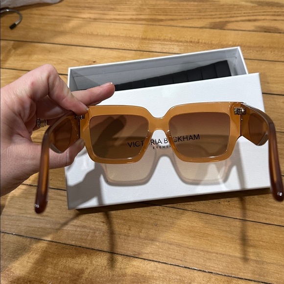 Victoria Beckham VB667S Caramel Square Sunglasses w/ Full Inclusion main image 10
